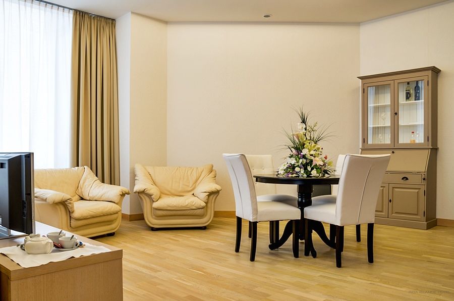 Riga Islande Hotel With Free Parking Extérieur photo